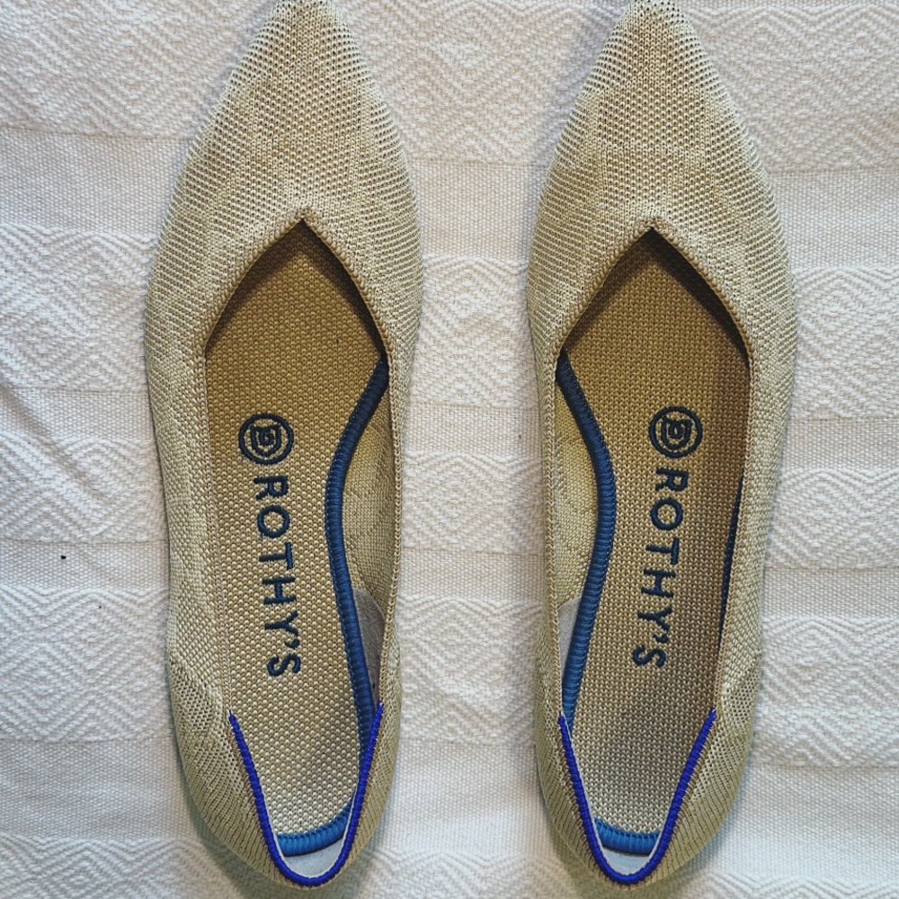 Rothy's Women Pointed Toe White Cream Tan Textured Ballet Flat Flats 6.5w / 7